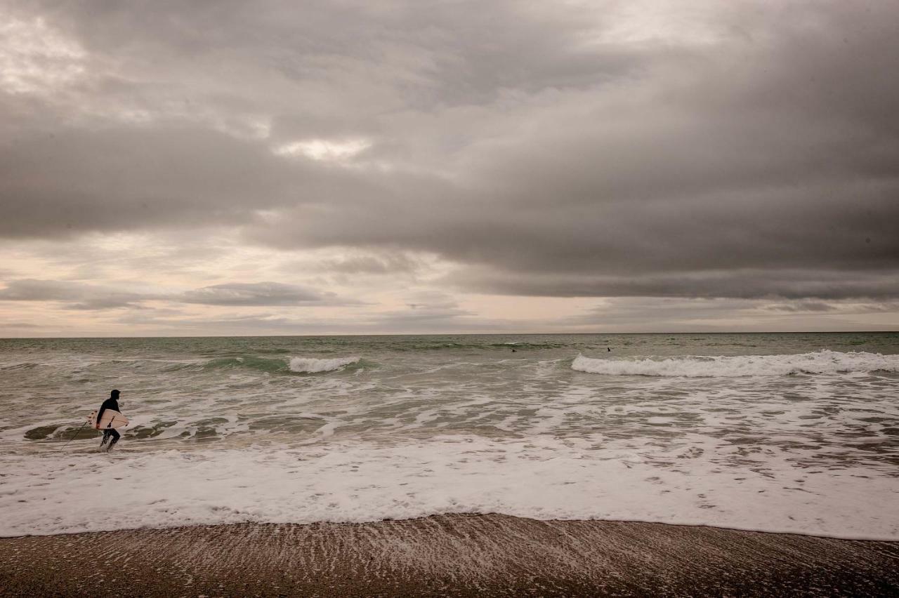 The Wild Atlantic Hideaway Apartment โคลนาคิลตี ภายนอก รูปภาพ